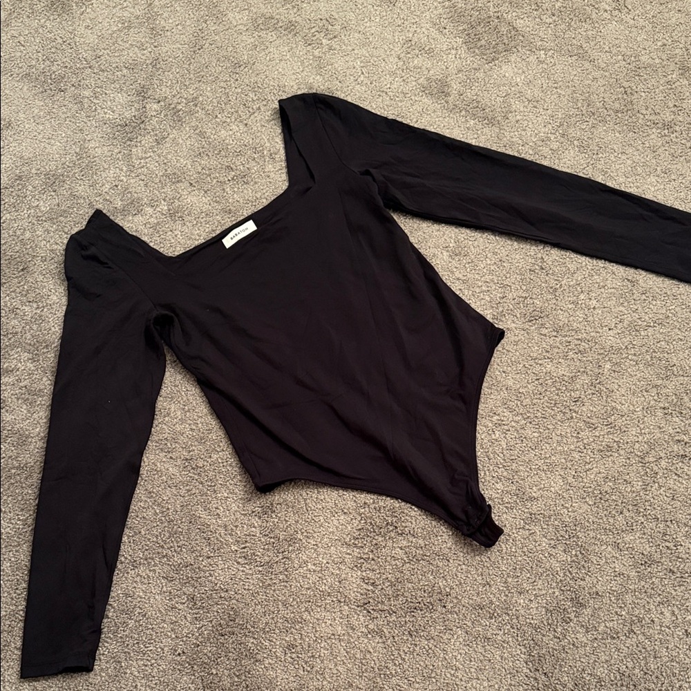 Aritzia Babaton Black Long Sleeve Bodysuit